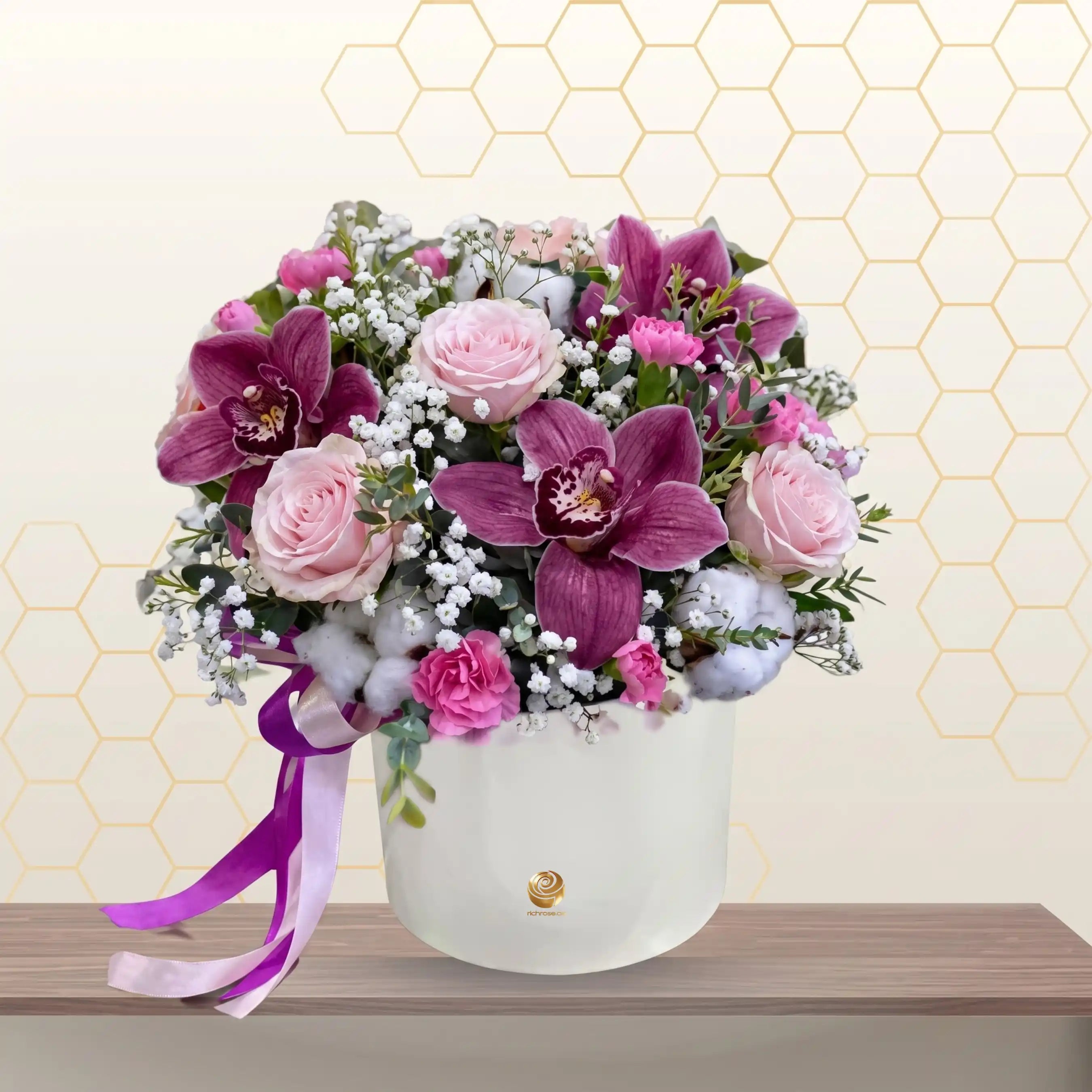 Cymbidium and Carnation Main image