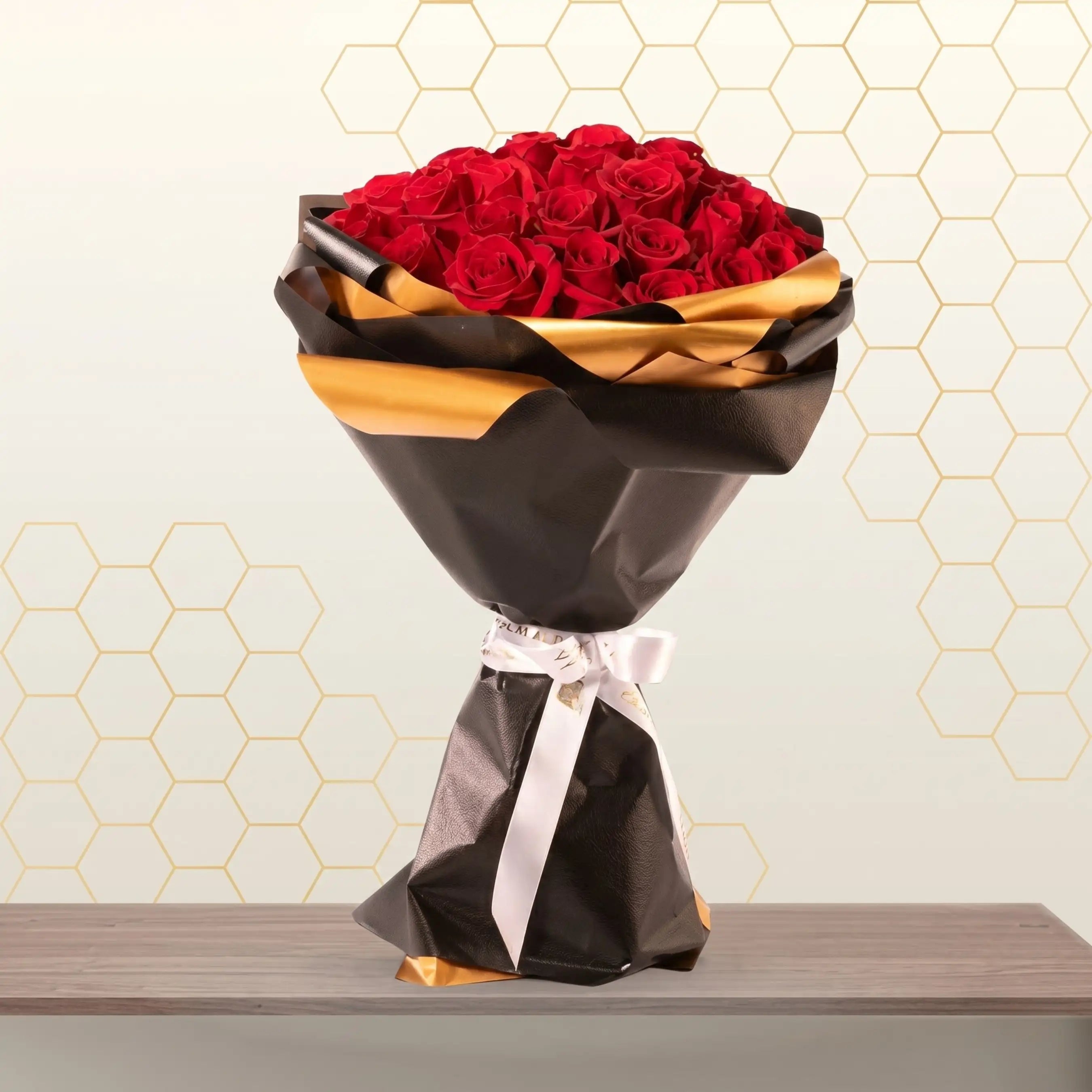 red roses bouquet - best flower bouquet Main image