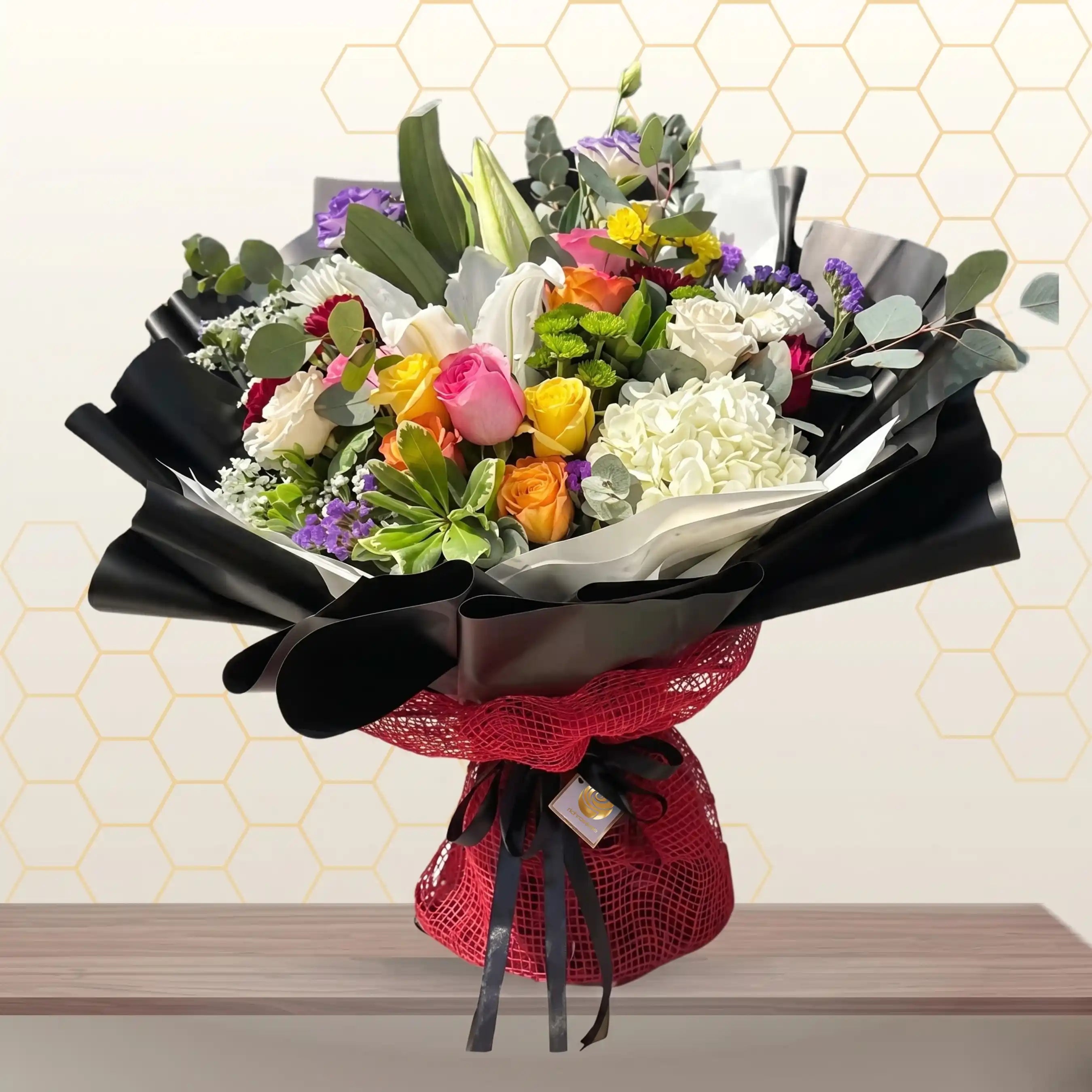 mixed flowers bouquet - gift delivery dubai Main image