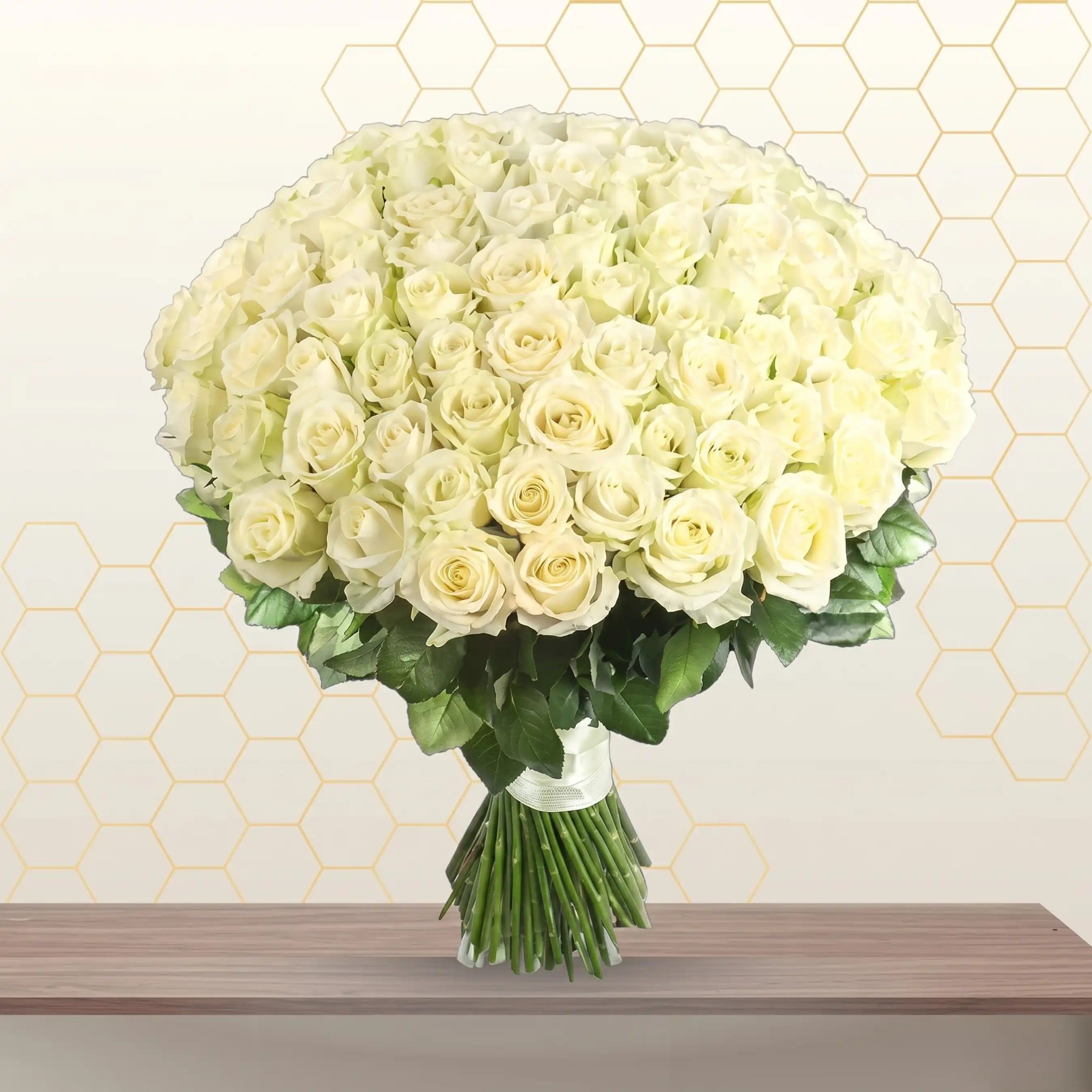 100 white roses bunch - hundred roses bunch Main image