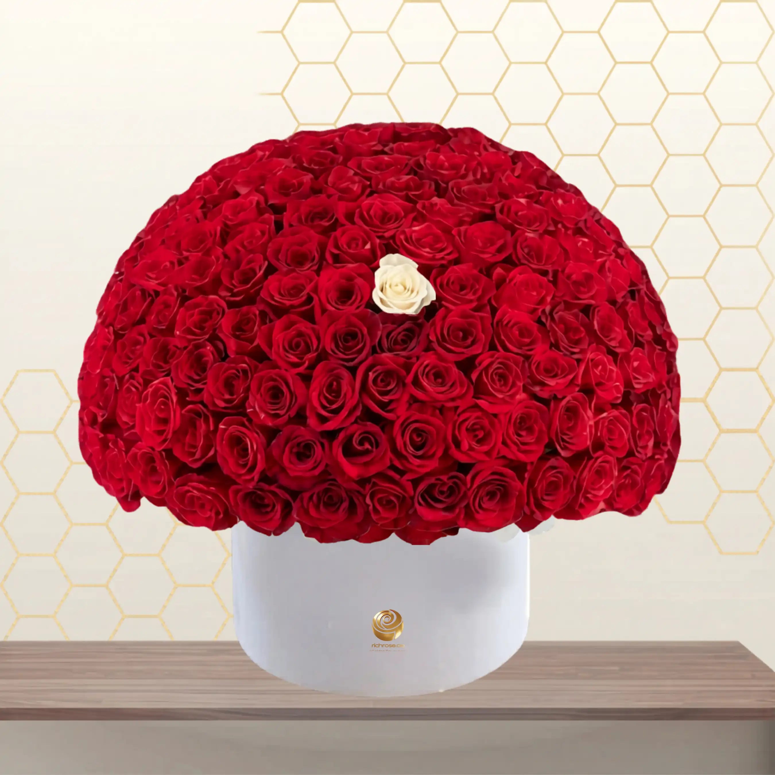 luxury Red Roses box Main image