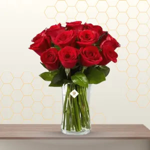 red roses in flowers vase