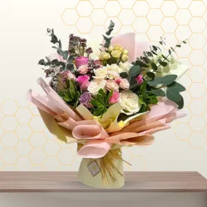 Purple and pink roses - online flower delivery Main image
