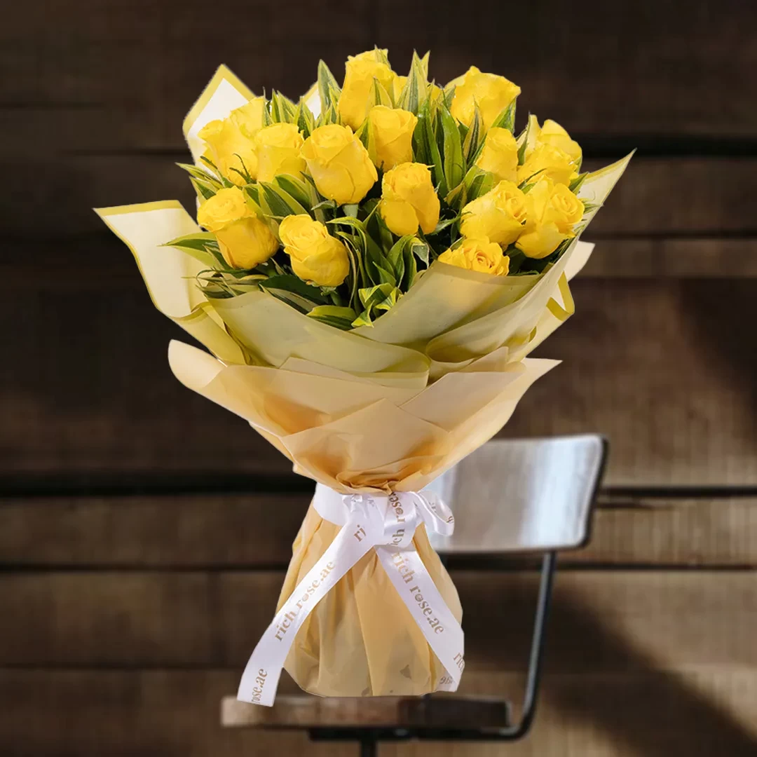VALLETTA- Sunshine Yellow Roses Bouquets