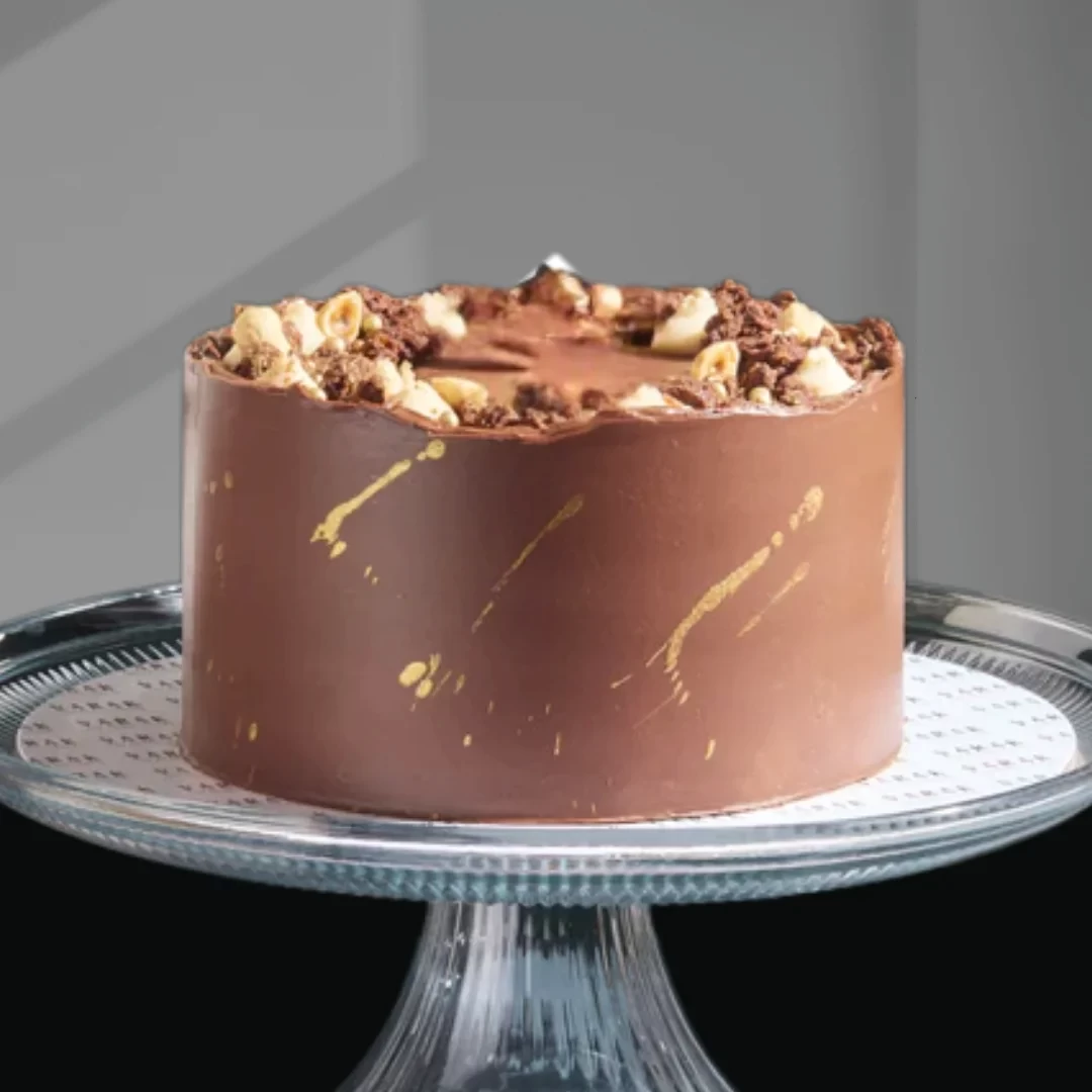 CHOCOLATE HAZELNUT - Chocolate Cake woven in Hazelnut mousse