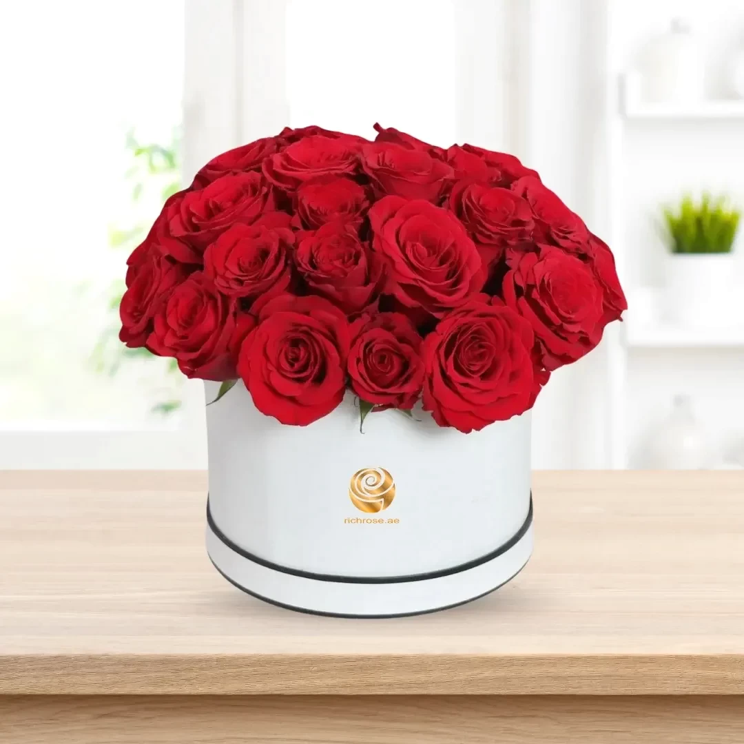 WELEDA - Red Roses in a White Luxury Box