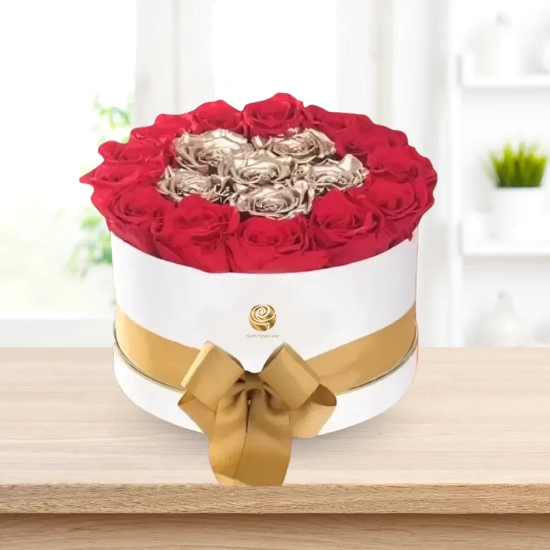 Foxy – Valentine’s Heart of Gold Red and Metallic Rose Box