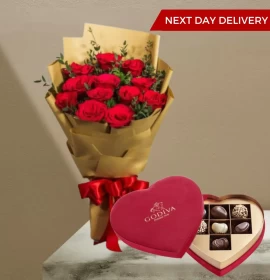 Red Roses Bouquet with Coeur Red Gift Box