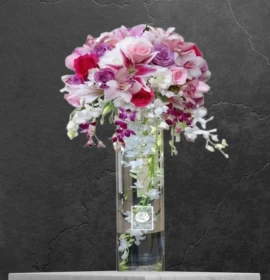 Pink and white flowers in cylinder - flowers in glass vase