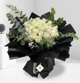 CHISINAO- Magical White Roses Flower Bouquets