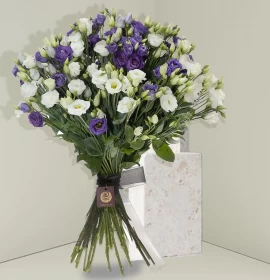 White and purple spray roses bunch