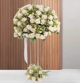 Off White and Green Flowers - Stand