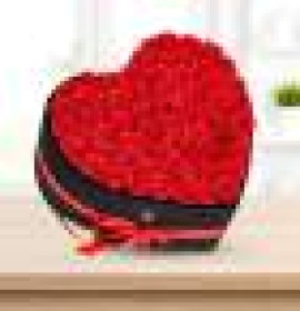 Warsaw - Valentines 50 Red Roses in Heart