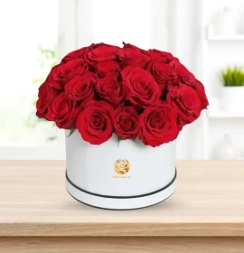 WELEDA - Red Roses in a White Luxury Box